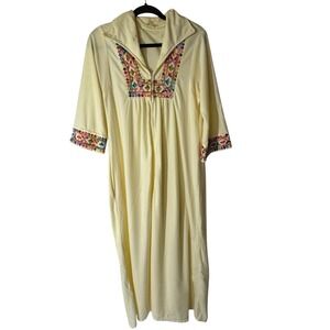 Vintage House Coat Robe Size 12 Nightgown 1/2 Zip‎ Yellow Embroidered USA